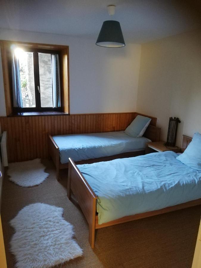 Gite Les Chaumeix Prondines Экстерьер фото